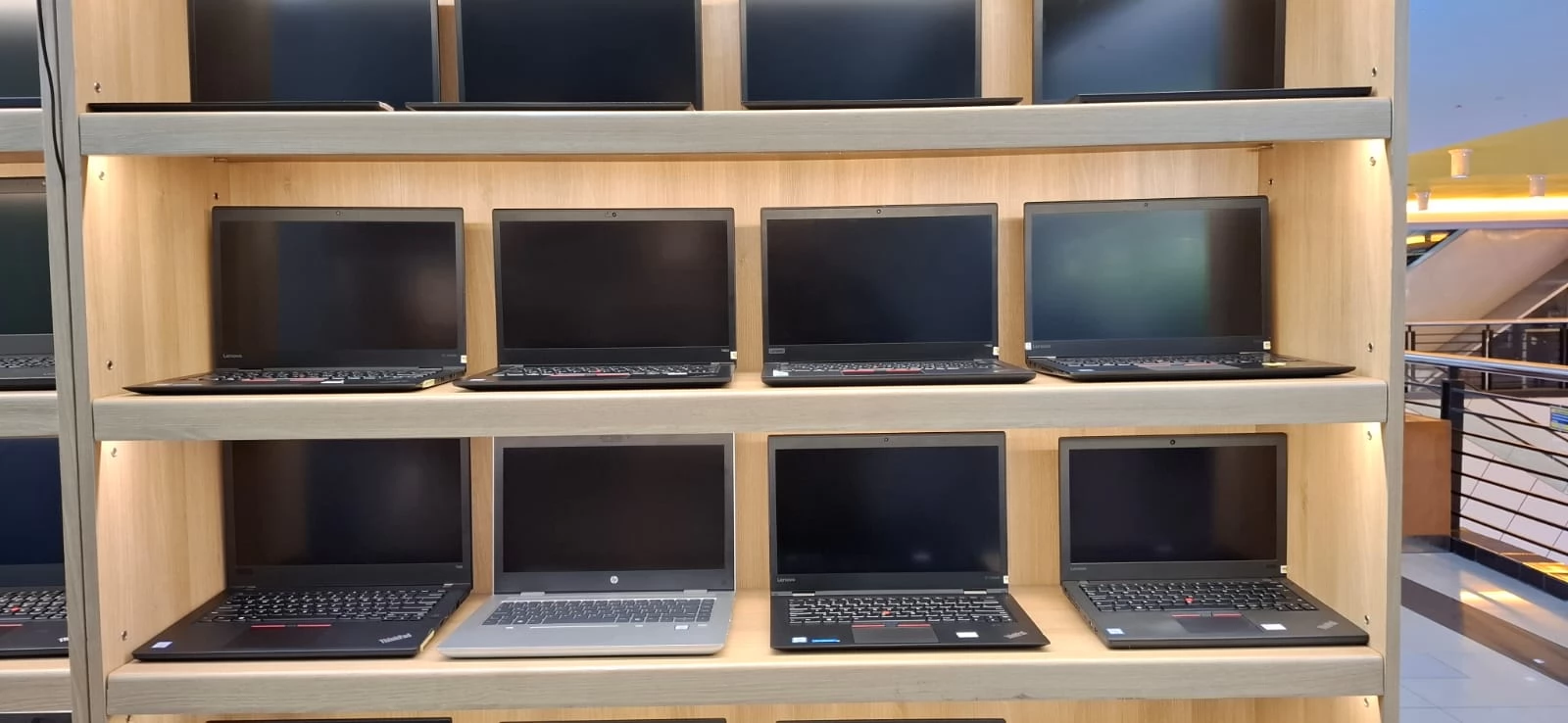 Layanan Sewa Laptop dan Komputer Terjangkau